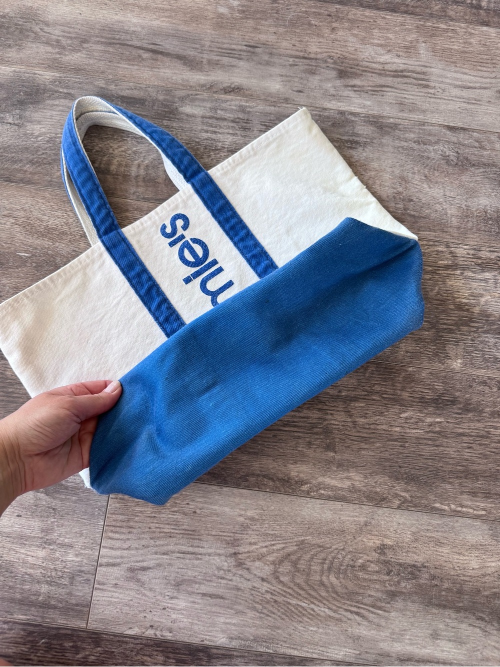 Vintage! Bloomingdale’s Bloomie's Canvas Tote Bag in White and Blue - Small Size - Picture 3 of 9